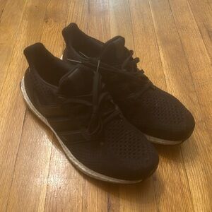 Adidas Ultra Boost Size 11